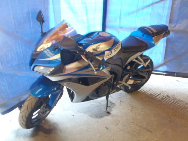 Salvage HONDA MOTORCYCLE .6L  4 2007   - Ref#25199433