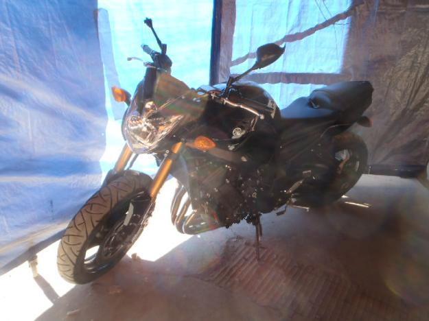 Salvage YAMAHA MOTORCYCLE .8L  4 2011   - Ref#30660863