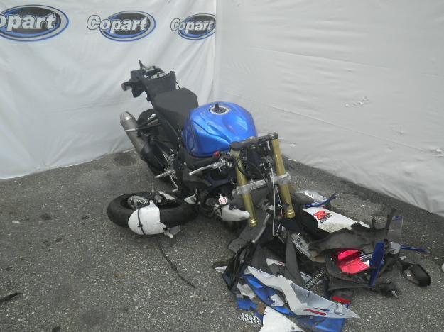 Salvage SUZUKI MOTORCYCLE .8L  4 2011   - Ref#25316483