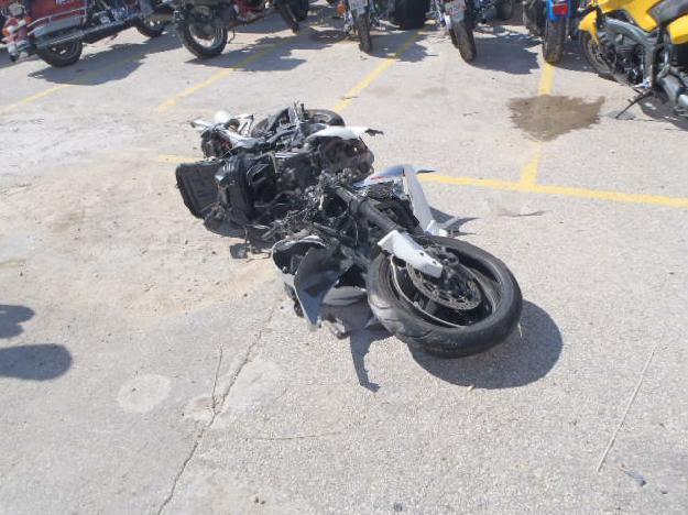 Salvage HONDA MOTORCYCLE .6L  4 2007   - Ref#27387433