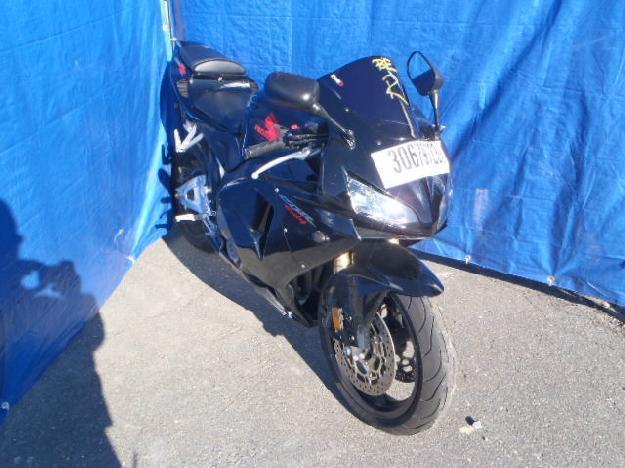 Salvage HONDA MOTORCYCLE .6L  4 2006   - Ref#30679723