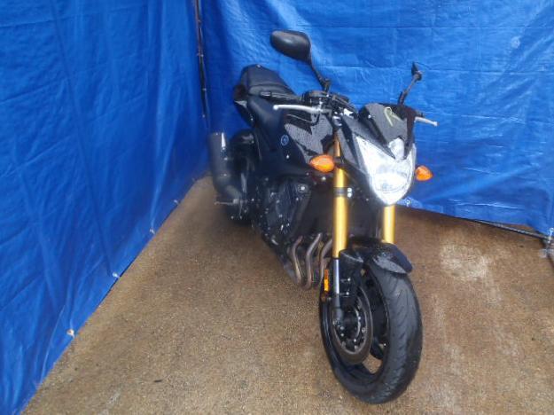 Salvage YAMAHA MOTORCYCLE .8L  4 2011   - Ref#31684113