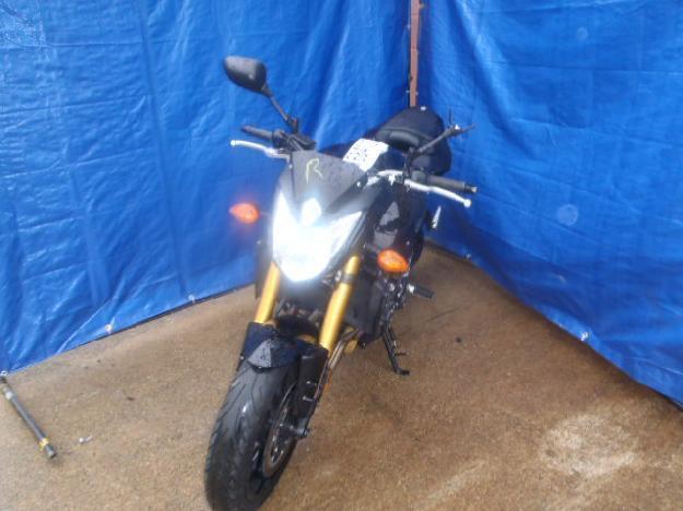 Salvage YAMAHA MOTORCYCLE .8L  4 2011   - Ref#31684113