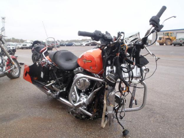 Salvage HARLEY-DAVIDSON MOTORCYCLE 1.7L  2 2012   - Ref#29612413