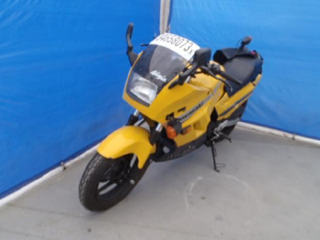 Salvage KAWASAKI MOTORCYCLE .3L  2 2004   - Ref#34658073