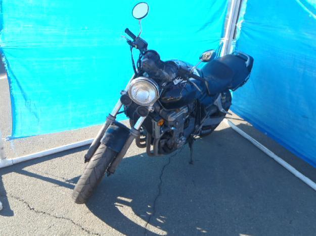 Salvage HONDA MOTORCYCLE 1.0L  4 1994   - Ref#30573583