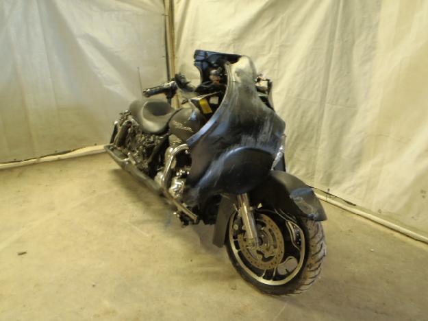 Salvage HARLEY-DAVIDSON MOTORCYCLE 1.7L  2 2012   - Ref#34030113