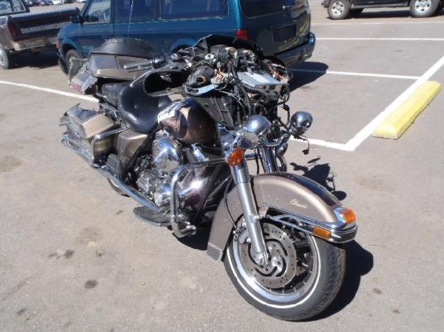 Salvage HARLEY-DAVIDSON MOTORCYCLE 1.5L  2 2005   - Ref#26788583