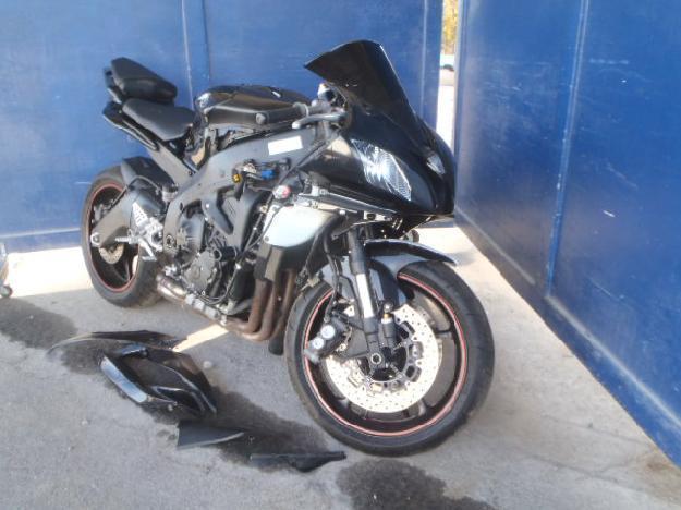 Salvage YAMAHA MOTORCYCLE .6L  4 2006   - Ref#29677293