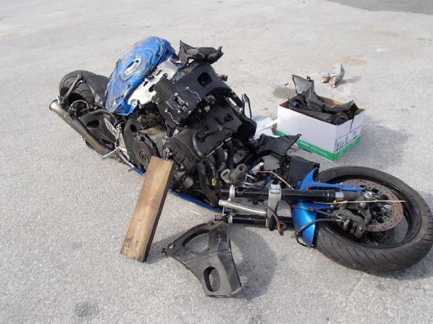 Salvage SUZUKI MOTORCYCLE .8L  4 2009   - Ref#30742883