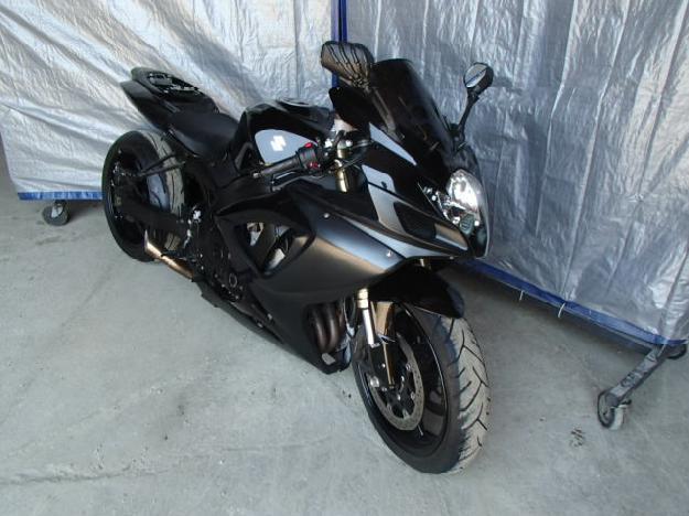 Salvage SUZUKI MOTORCYCLE   2007   - Ref#22843053