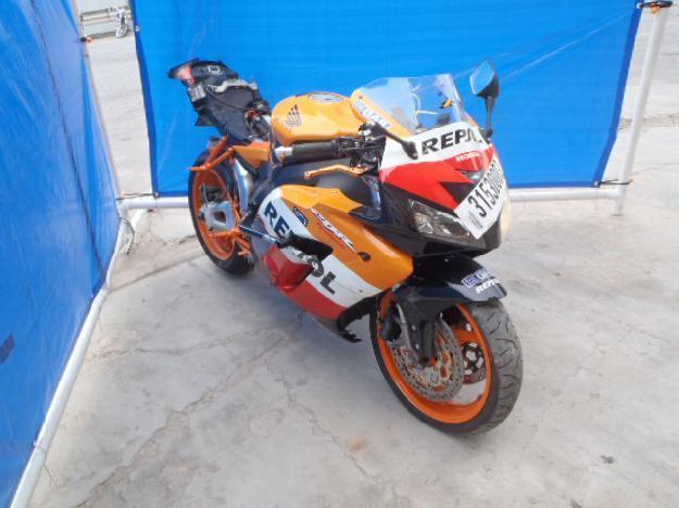 Salvage HONDA MOTORCYCLE 1.0L  4 2004   - Ref#31530003