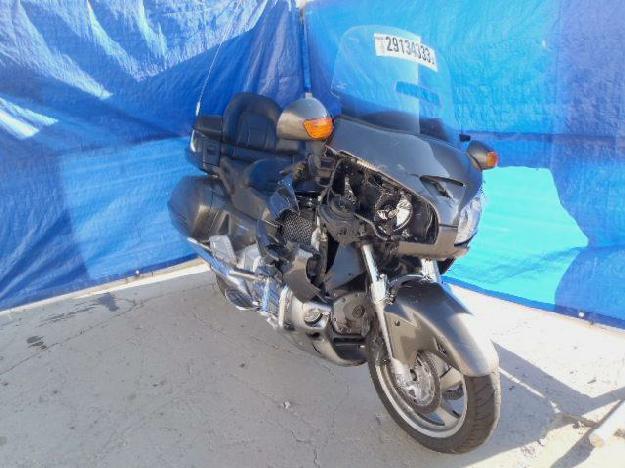 Salvage HONDA MOTORCYCLE 1.8L  6 2010   - Ref#29134333