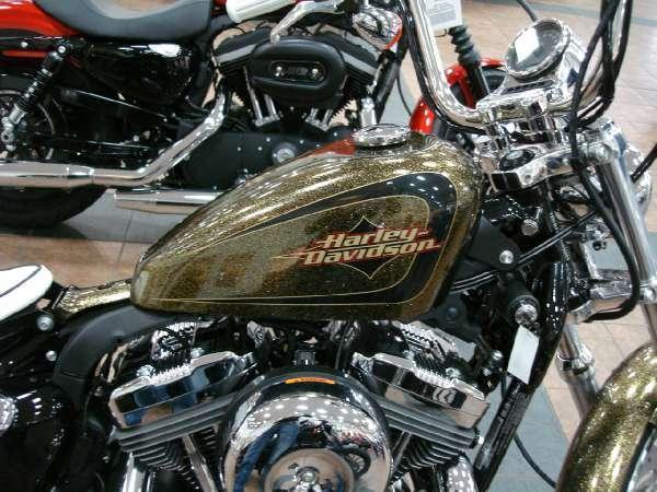 2013 Harley-Davidson XL1200V Sportster Seventy-Two