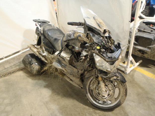 Salvage HONDA MOTORCYCLE 1.3L  4 2006   - Ref#33947473