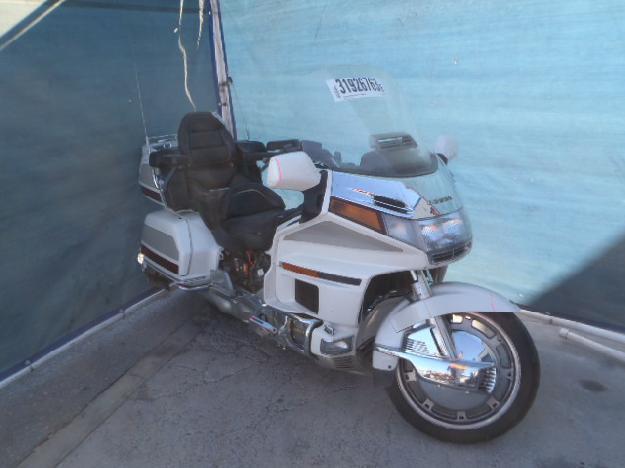 Salvage HONDA MOTORCYCLE 1.5L  6 1997   - Ref#31926763