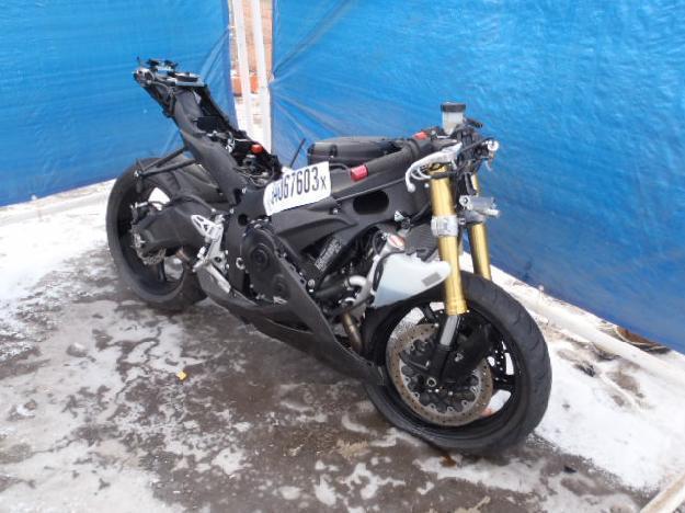 Salvage SUZUKI MOTORCYCLE .8L  4 2013   - Ref#34067603
