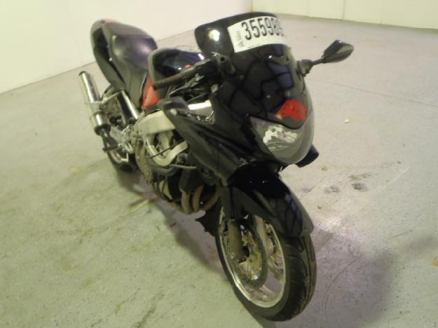 Salvage HONDA MOTORCYCLE .6L  4 1999   - Ref#35598953