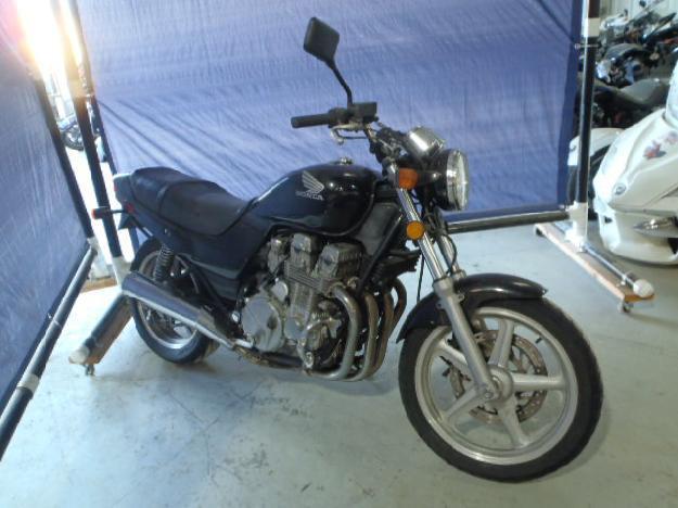 Salvage HONDA MOTORCYCLE .8L  4 1992   - Ref#29221173