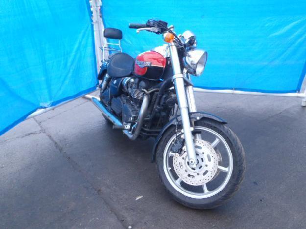 Salvage TRIUMPH MOTORCYCLE .9L  2 2005   - Ref#12455164
