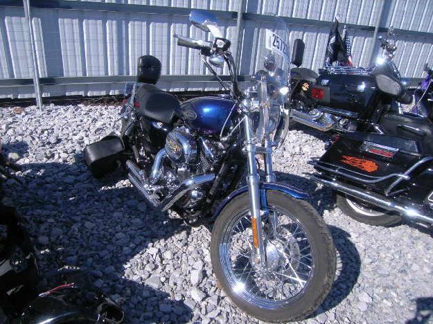 Salvage HARLEY-DAVIDSON MOTORCYCLE 1.2L  2 2009   - Ref#16116643