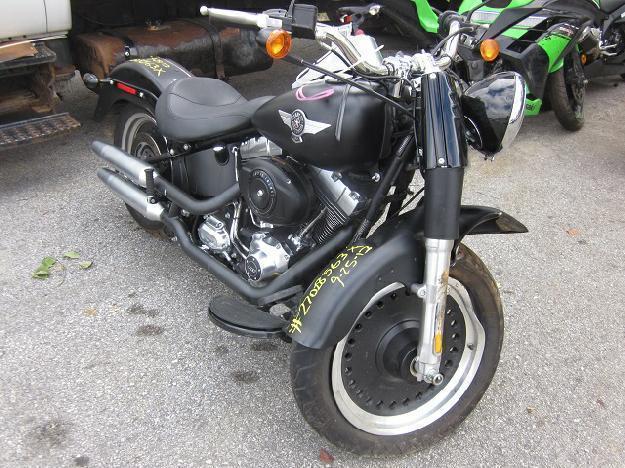 Salvage HARLEY-DAVIDSON MOTORCYCLE 1.7L  2 2012   - Ref#27028563