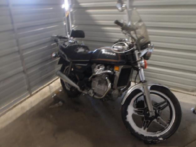 Salvage HONDA MOTORCYCLE .5L  2 1981   - Ref#35690883