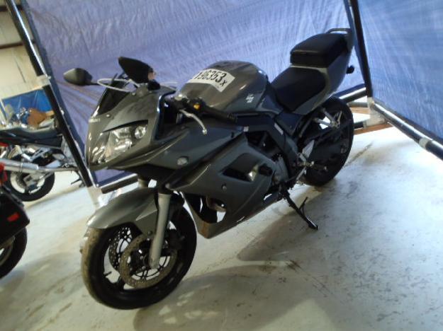 Salvage SUZUKI MOTORCYCLE .6L  2 2006   - Ref#32196353