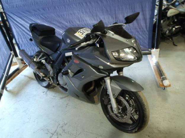 Salvage SUZUKI MOTORCYCLE .6L  2 2006   - Ref#32196353