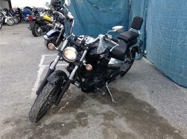 Salvage YAMAHA MOTORCYCLE 1.1L  2 2005   - Ref#12803294