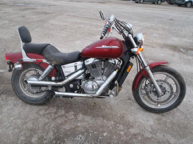 Salvage HONDA MOTORCYCLE 1.1L  2 2005   - Ref#32556853