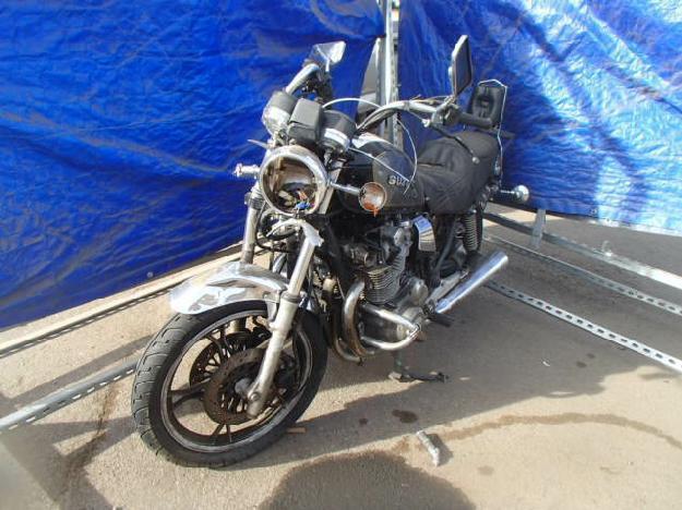 Salvage SUZUKI MOTORCYCLE .8L  4 1982   - Ref#32138043