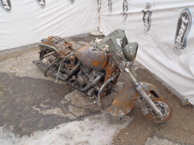 Salvage KAWASAKI MOTORCYCLE 1.5L  2 2001   - Ref#34137043