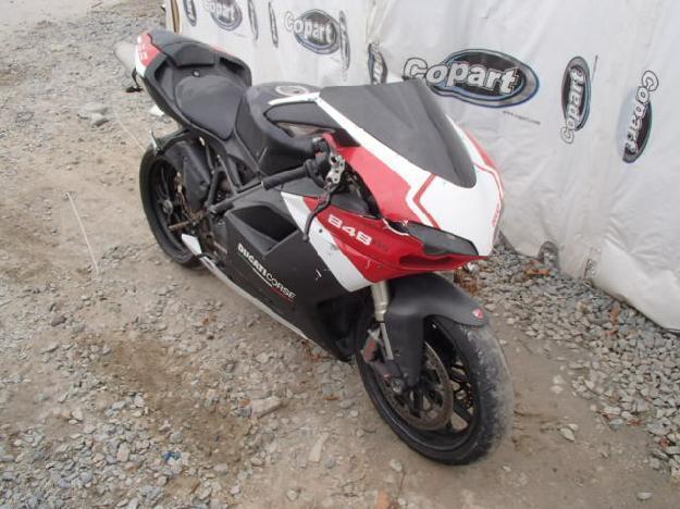 Salvage DUCATI MOTORCYCLE .8L  2 2011   - Ref#30658683