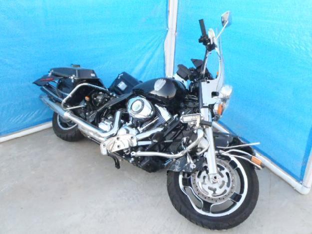 Salvage HARLEY-DAVIDSON MOTORCYCLE 1.7L  2 2013   - Ref#34558403