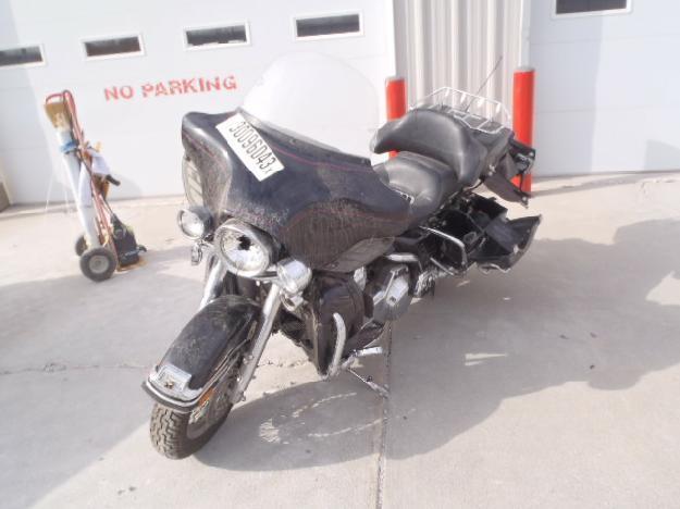 Salvage HARLEY-DAVIDSON MOTORCYCLE 1.6L  2 2007   - Ref#30096043