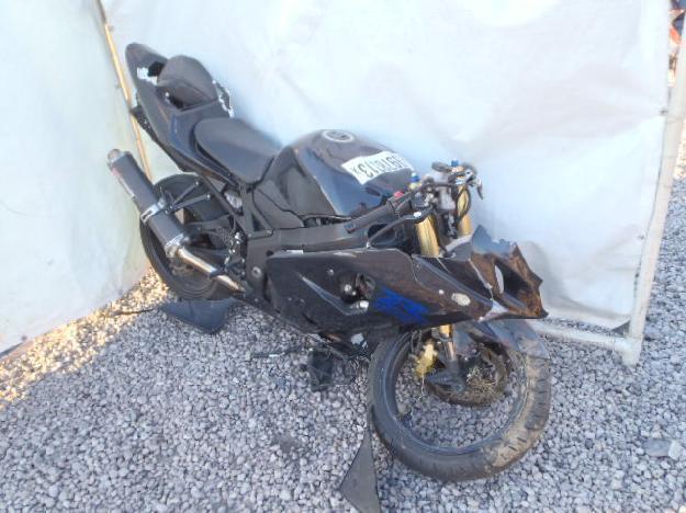 Salvage SUZUKI MOTORCYCLE .6L  4 2005   - Ref#29978313