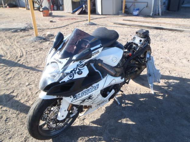 Salvage SUZUKI MOTORCYCLE .6L  4 2007   - Ref#32129873