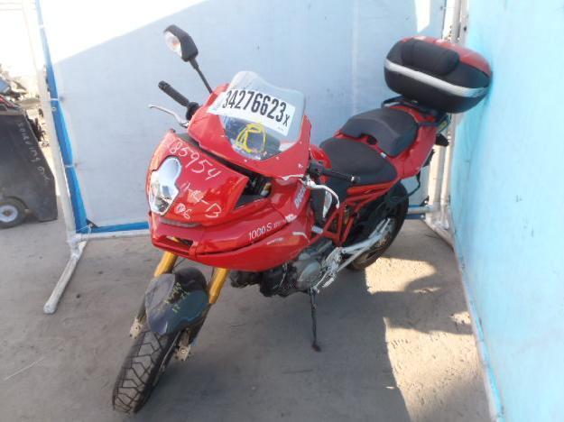 Salvage DUCATI MOTORCYCLE 1.0L  2 2006   - Ref#34276623