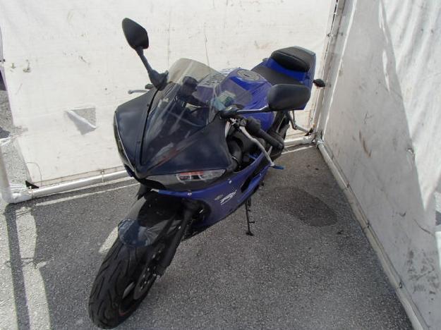 Salvage YAMAHA MOTORCYCLE .6L  4 2004   - Ref#29514983