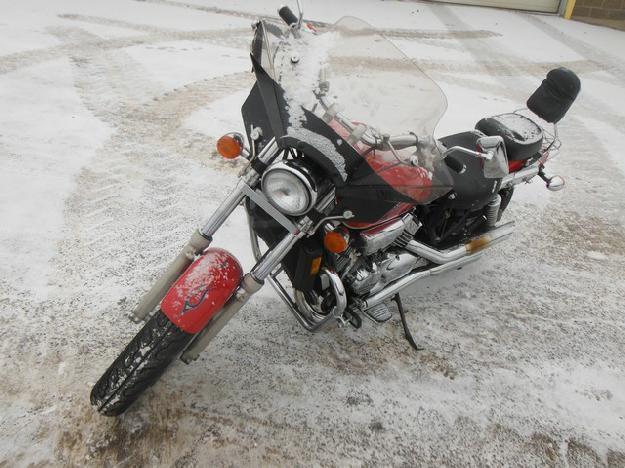 Salvage HONDA MOTORCYCLE .8L  4 1994   - Ref#13074154