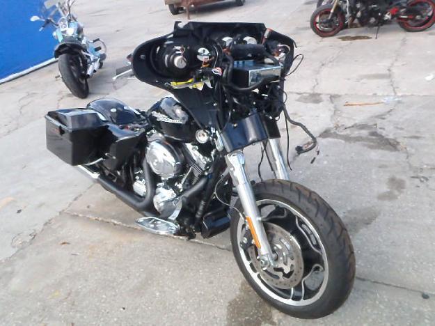 Salvage HARLEY-DAVIDSON MOTORCYCLE 1.7L  2 2013   - Ref#34552213