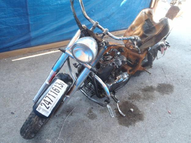 Salvage HONDA MOTORCYCLE .7L  2 2003   - Ref#24711613