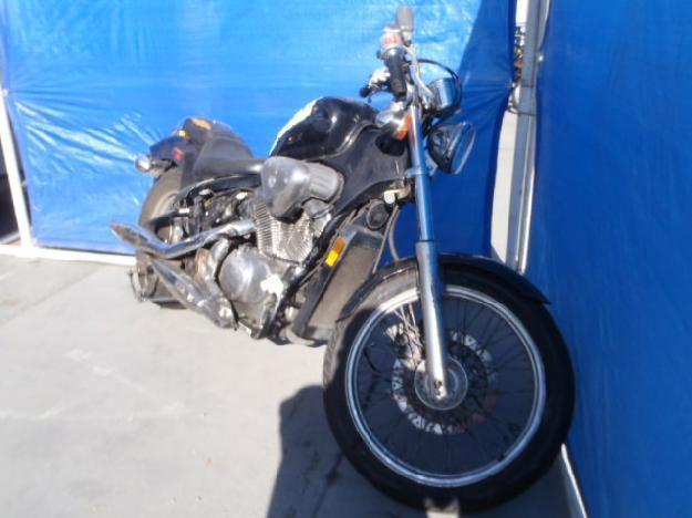 Salvage HONDA MOTORCYCLE .6L  2 1991   - Ref#12760274