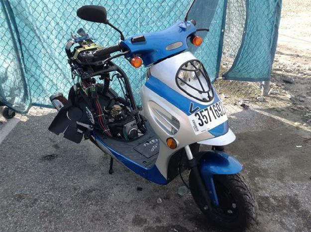 Salvage TAOI SCOOTER   2013   - Ref#35716923