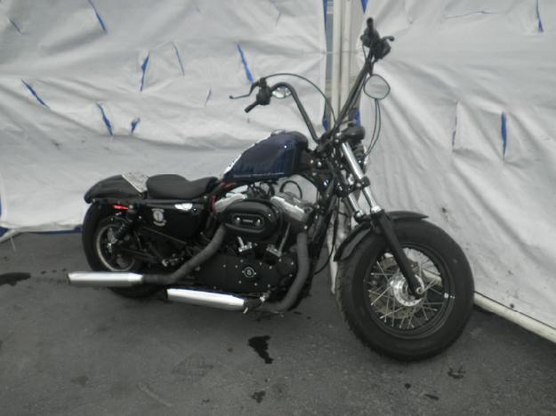 Salvage HARLEY-DAVIDSON MOTORCYCLE 1.2L  2 2013   - Ref#34957603