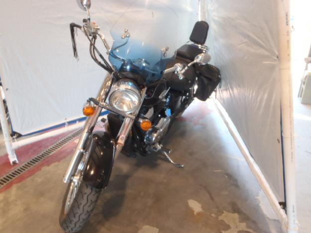 Salvage HONDA MOTORCYCLE .7L  2 2002   - Ref#26674153