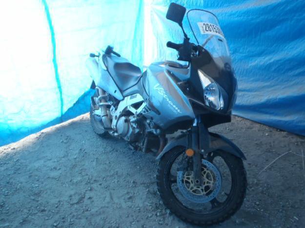 Salvage SUZUKI MOTORCYCLE 1.0L  2 2002   - Ref#28153053