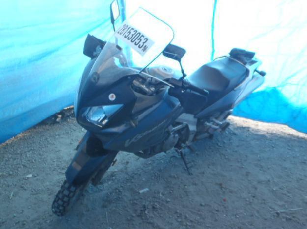 Salvage SUZUKI MOTORCYCLE 1.0L  2 2002   - Ref#28153053