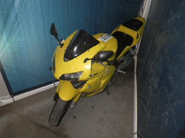 Salvage HONDA MOTORCYCLE .6L  4 2003   - Ref#35198963